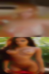 USA hot horny girl insecure housewife nude fuck!
