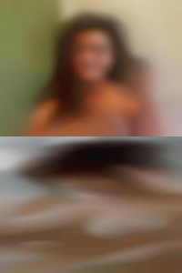 Penguins sexy wife needs girls.