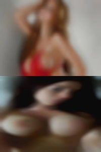 Illinois swingers gets naked.